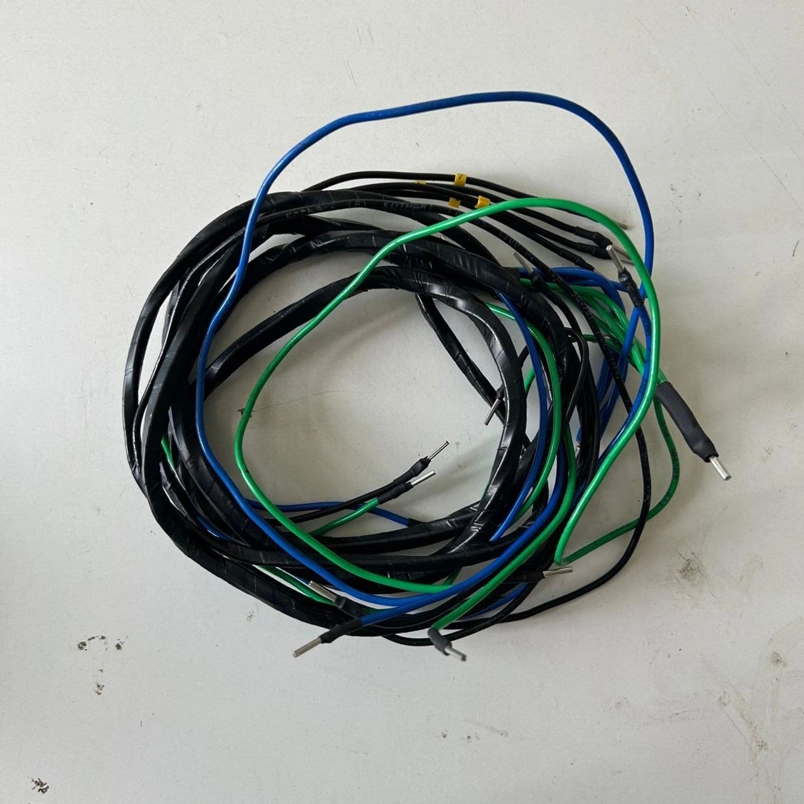 Multi-connector wire harness manufactured by VezeWire for power and automotive sectors
