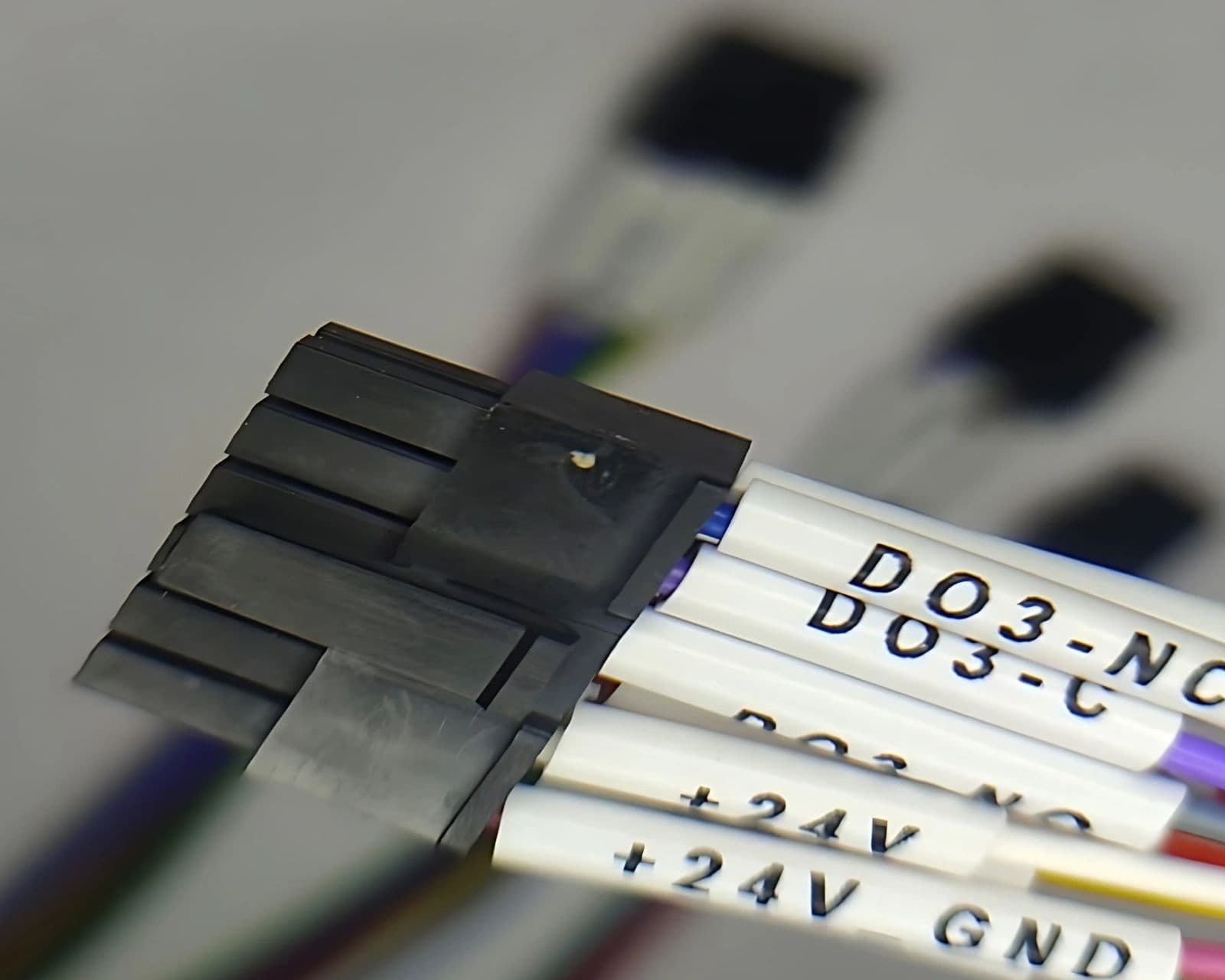 Phoenix Connectors Assembly: High-Quality Electrical Connector Assembly for Reliable Connections